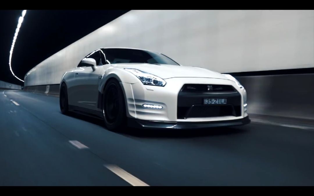 {足球投注}(gtr最新款2019多少钱)