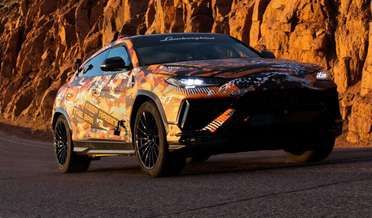 {Online Casino}(兰博基尼urus几座)