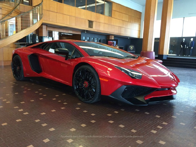 {賭馬}(兰博基尼小牛多少钱一辆)