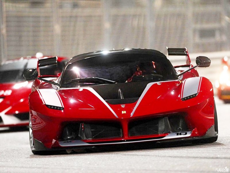 {賭波}(法拉利拉法2017款)